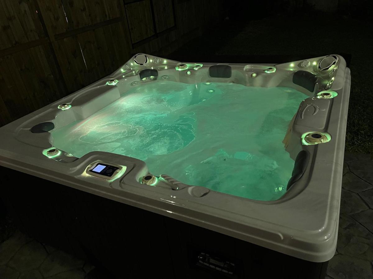 1976Houstongem Luminous Pvtpool & Hottub Dt20Mins For Lrg Families 6Beds 2Bath Villa Екстериор снимка