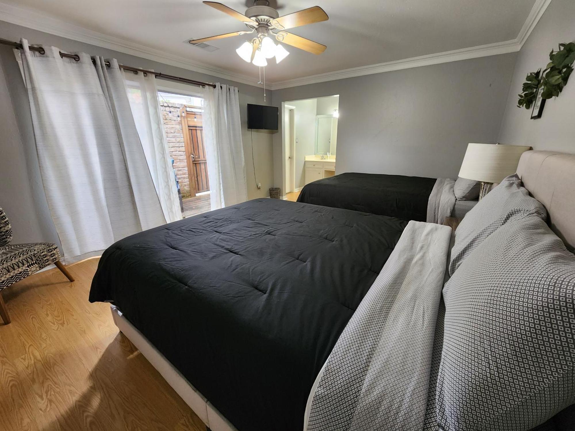 1976Houstongem Luminous Pvtpool & Hottub Dt20Mins For Lrg Families 6Beds 2Bath Villa Екстериор снимка