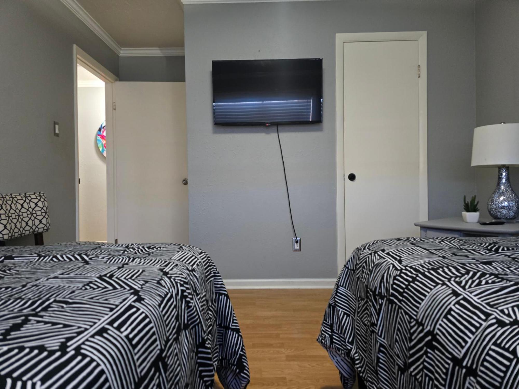 1976Houstongem Luminous Pvtpool & Hottub Dt20Mins For Lrg Families 6Beds 2Bath Villa Екстериор снимка